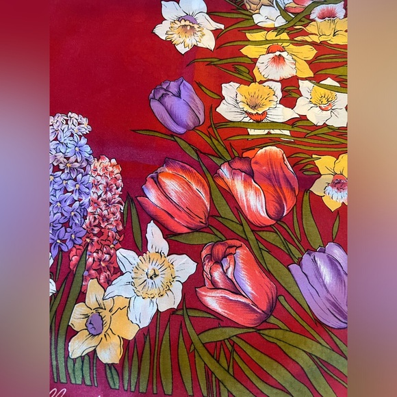 Holland Tulip Print Scarf ! - Picture 3 of 10